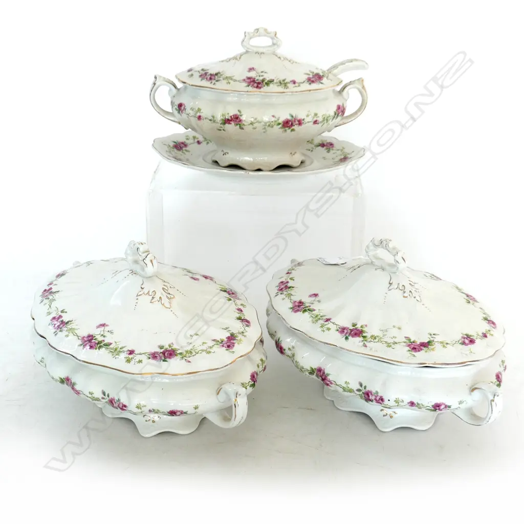 2 EDWARDIAN TURREENS & GRAVEY TURREEN Image 1++