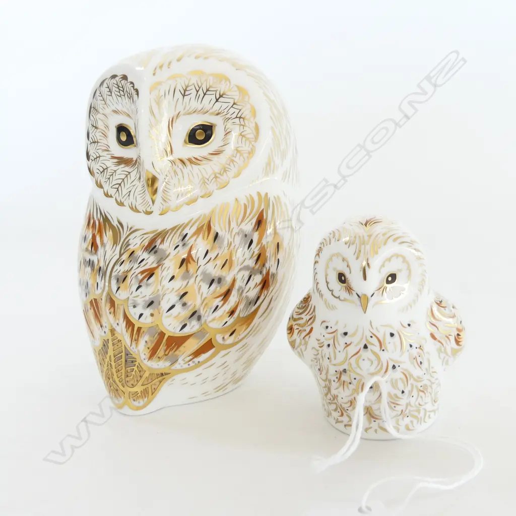 2 ROYAL CROWN DERBY PAPERWEIGHTS: WINTER OWL H.115mm & OWLET  Image 1++