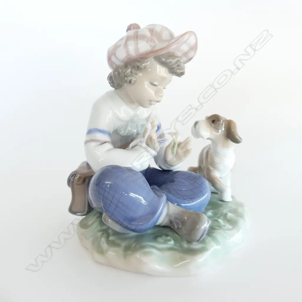 LLADRO #5450 'I HOPE SHE DOES...' H.140mm + box Image 1++