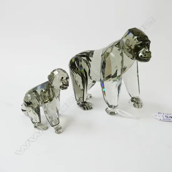 SWAROVSKI ENDANGERED WILDLIFE GORILLA & BABY H.105mm, BOXED