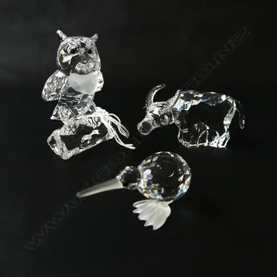SWAROVSKI ANIMALS: HORNED COW, KIWI, , OWL H.65mm