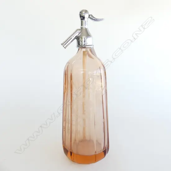 PINK SODA SYPHON, INNES & Co. AUCKLAND H.335mm