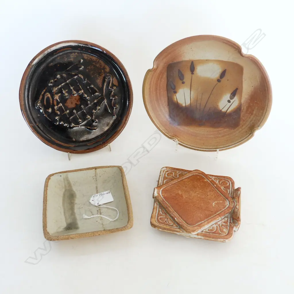4 PCS STUDIO POTTERY, INCLDS DAVID PARKER DISH & SML IAN AULD (UK) DISH dated 1960s Image 1++