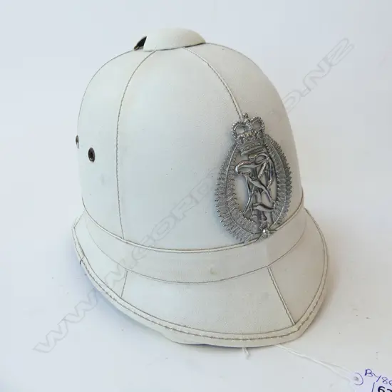 NZ POLICE SARGENTS WHITE HELMET ISSUED UNTIL 1995