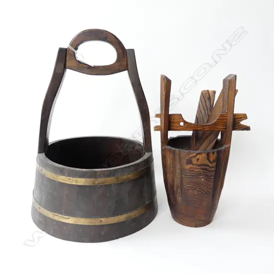 2 VINTAGE WOODEN BUCKETS H.415mm