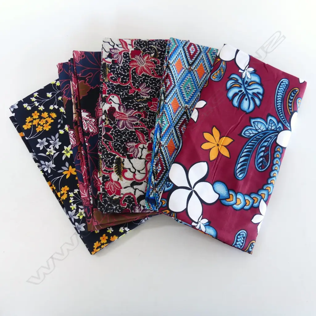 5 NEW INDONESIAN BATIK COTTON SARONGS 1000 X 1700MM Image 1++