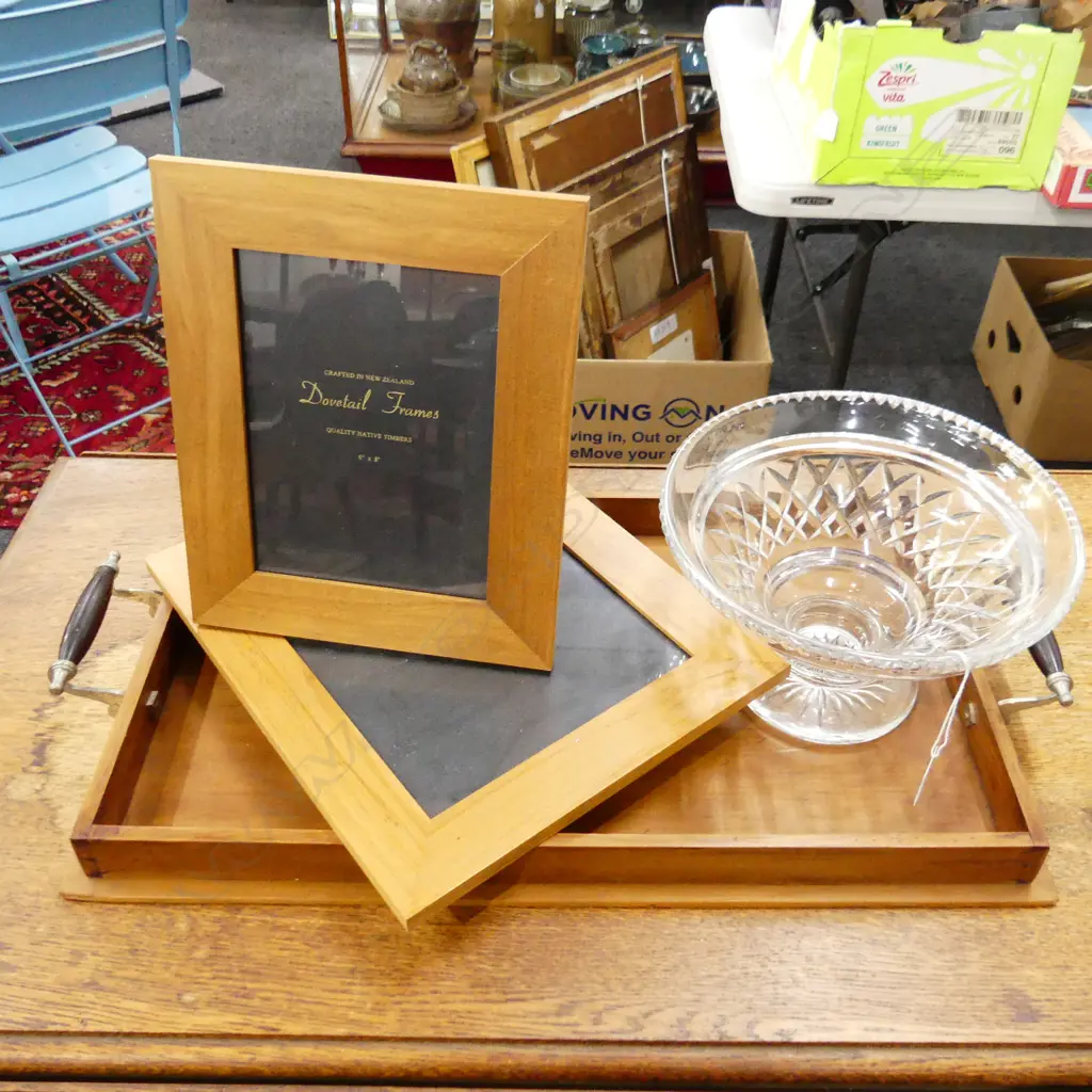 WOODEN TRAY W.560mm + 2 FRAMES + LG CRYSTAL BOWL 240mm dia Image 1++