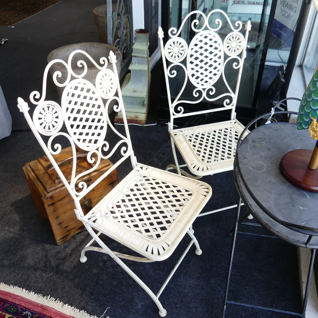 PR WHITE PAINTED FOLDING METAL PATIO CHAIRS Image 1++