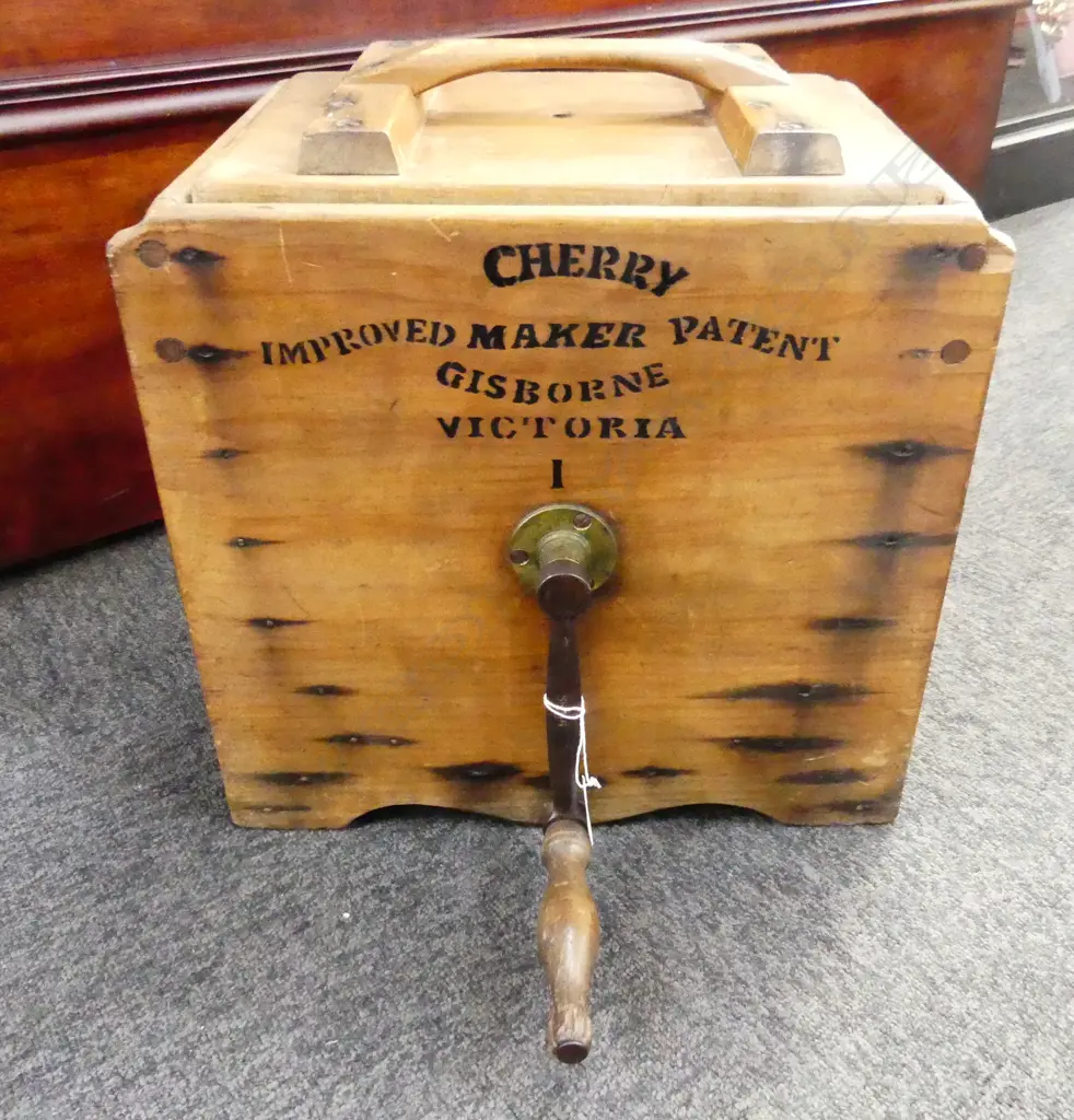 ANTIQUE WOODEN BUTTER CHURN H.390mm Image 1++