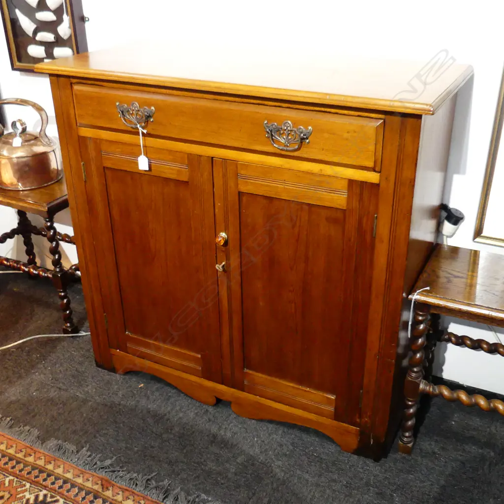 SMALL KAURI SIDEBOARD 1000 x 440 x 980mm Image 1++