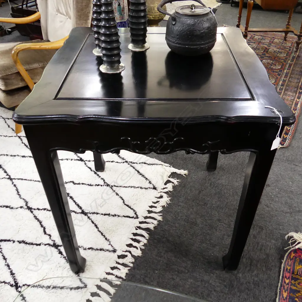 CHINESE PAVILION TABLE H760MM W670MM Image 1++