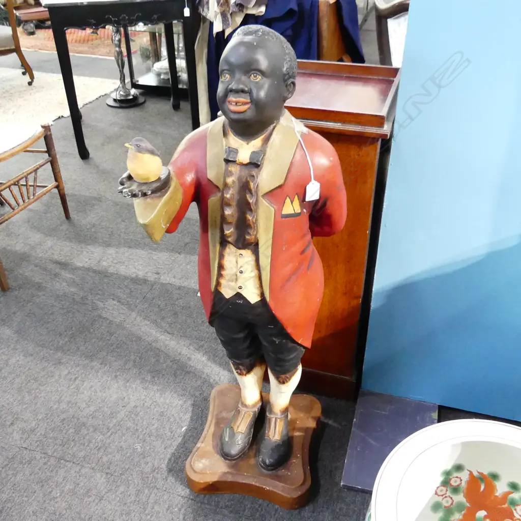 PAINTED RESIN BUTLER STATUE H.1000mm Image 1++