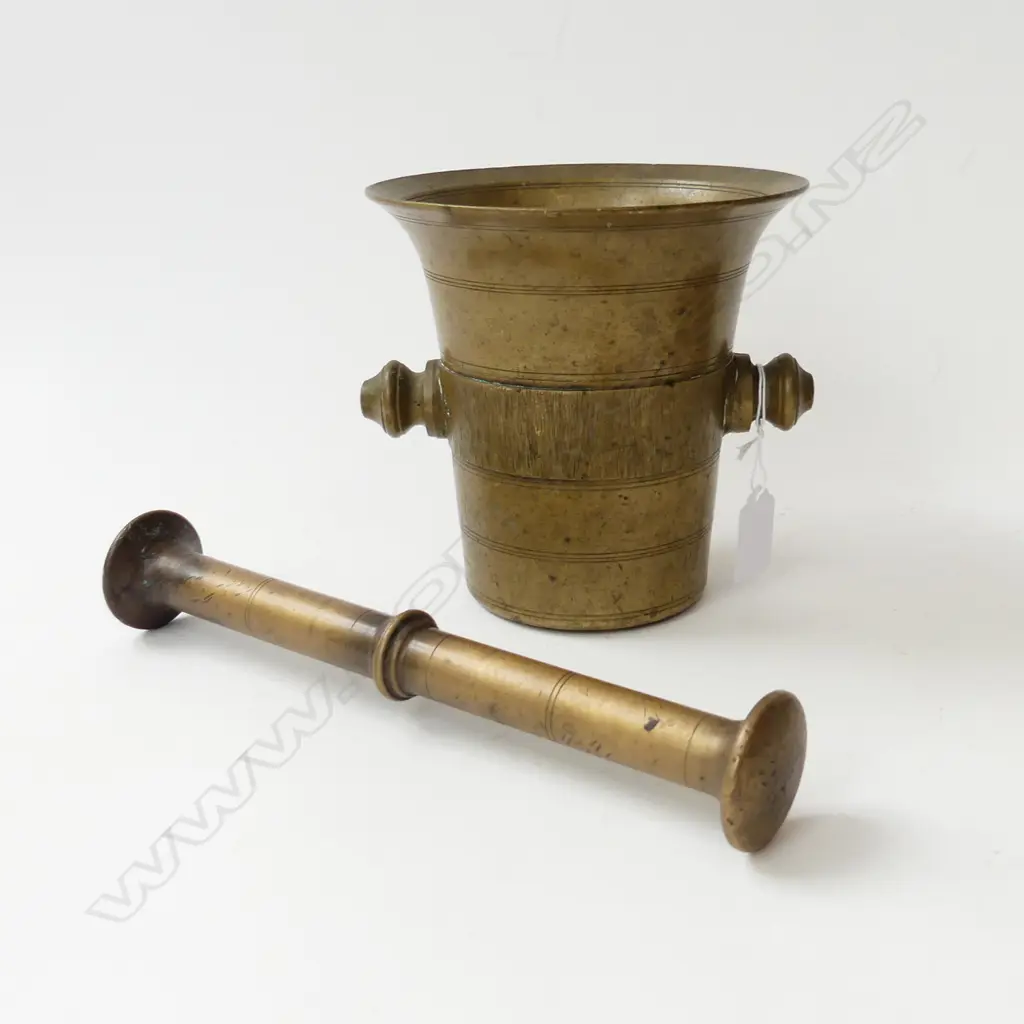 HEAVY BRASS MORTAR H.155mm & PESTLE L.255mm Image 1++