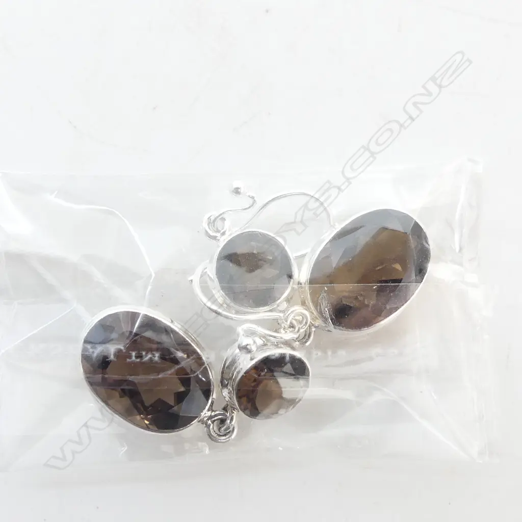 STG & SMOKY TOPAZ HANGING EARRINGS Image 1++