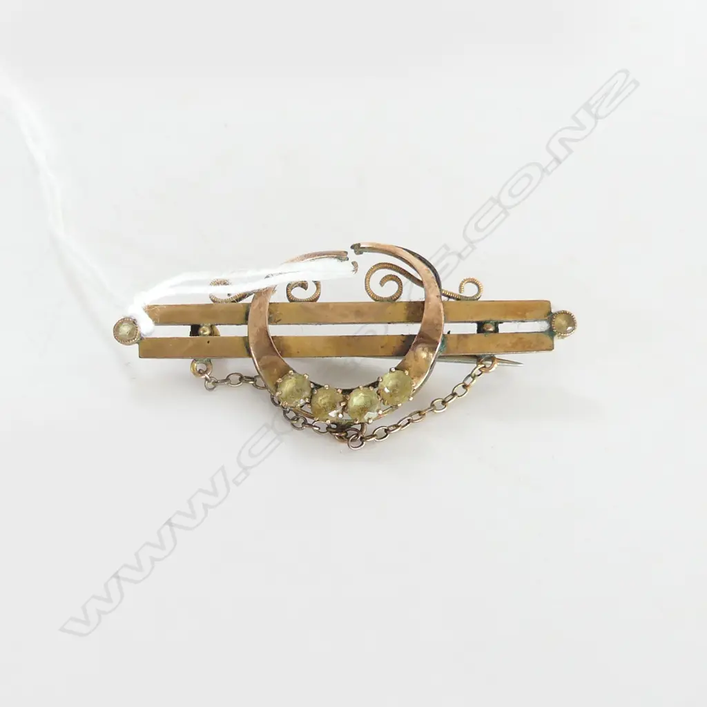 9CT BAR BROOCH 3.5gm Image 1++