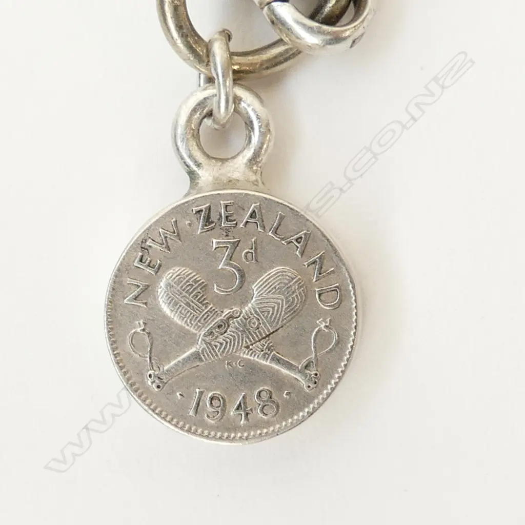 STG SILVER CHAIN w. 3d COIN / TYPEWRITER 'T' KEY PENDANT 30gm Image 1++