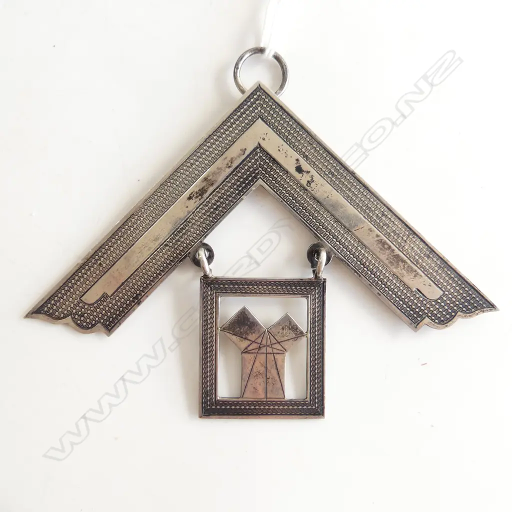 OLD LARGE SILVER MASONIC JEWEL  Image 1++