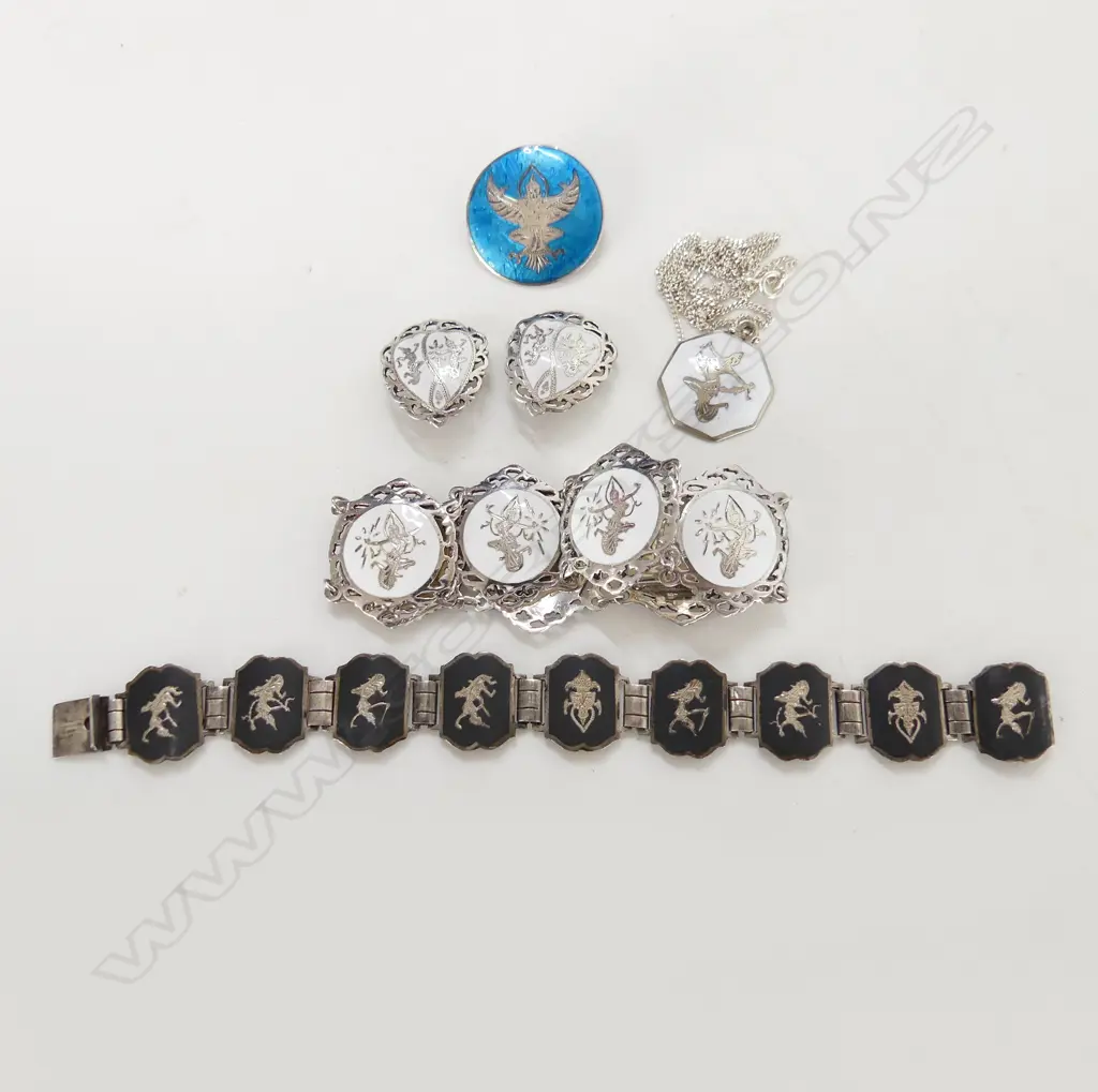 BAG LOT THAI S/SILVER JEWLERY 115GMS Image 1++