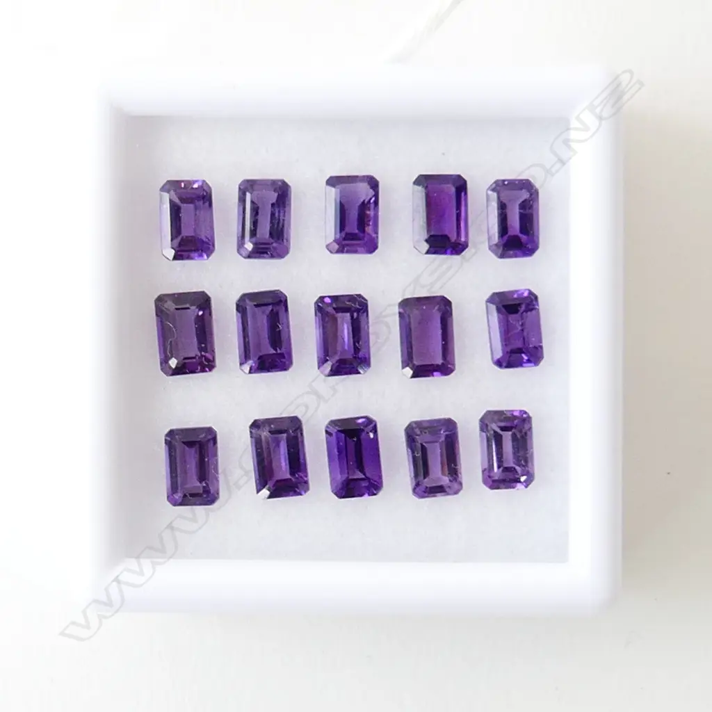 AMETHYST OCT. 6X4 15 = 7.92CT Image 1++
