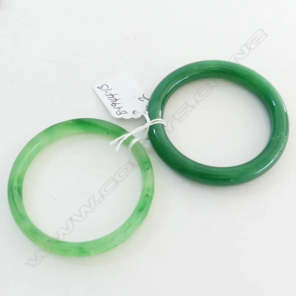 2 GREEN GLASS/JADE ? BANGLES Image 1++