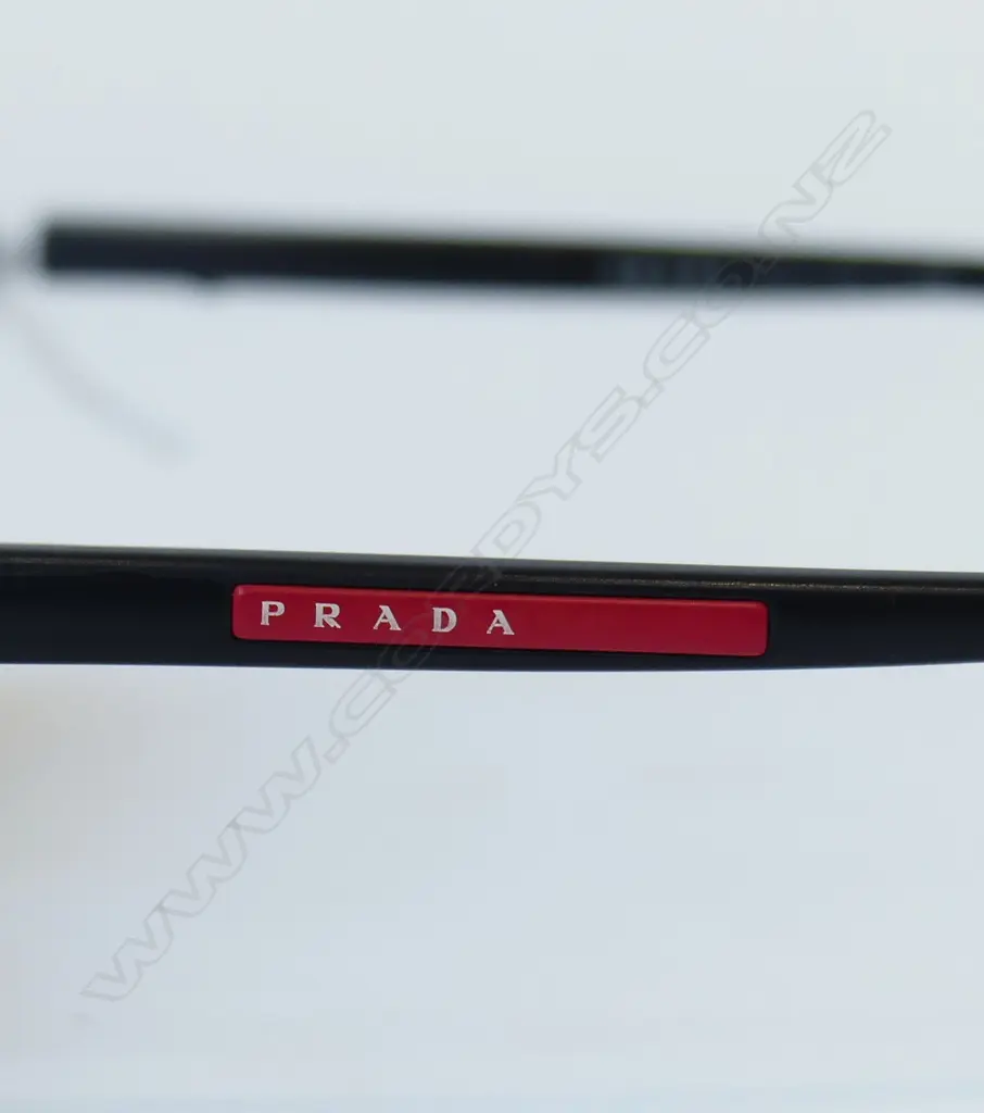 PRADA SUNGLASSES Image 1++