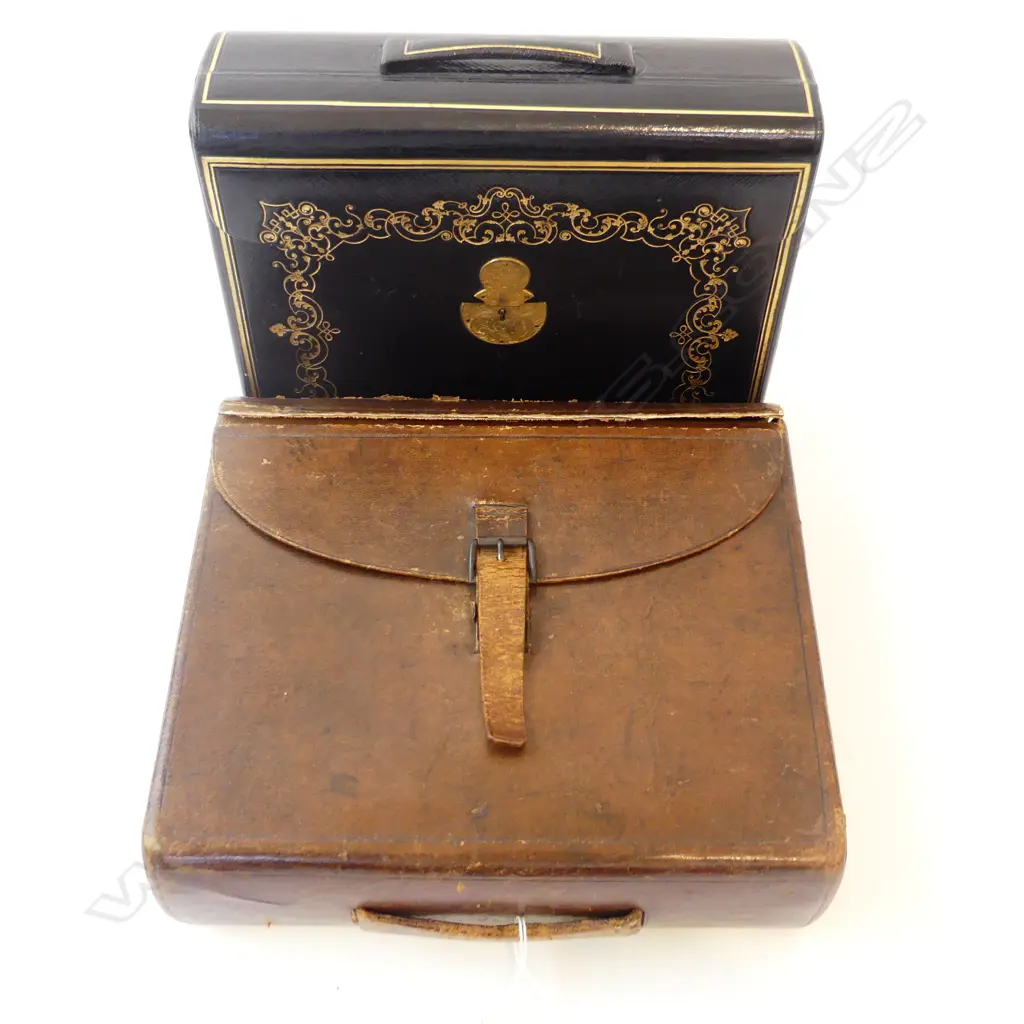 VICTORIAN LEATHER CASE (NO KEY) w. TRAVEL CASE W.275mm  Image 1++