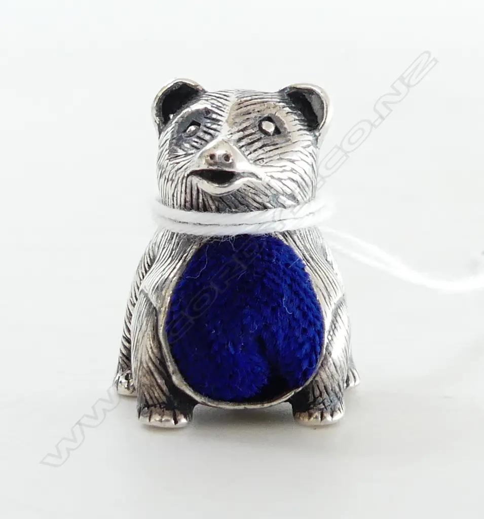 S/SILVER  TEDDY BEAR PIN CUSHION  26GRMS Image 1++