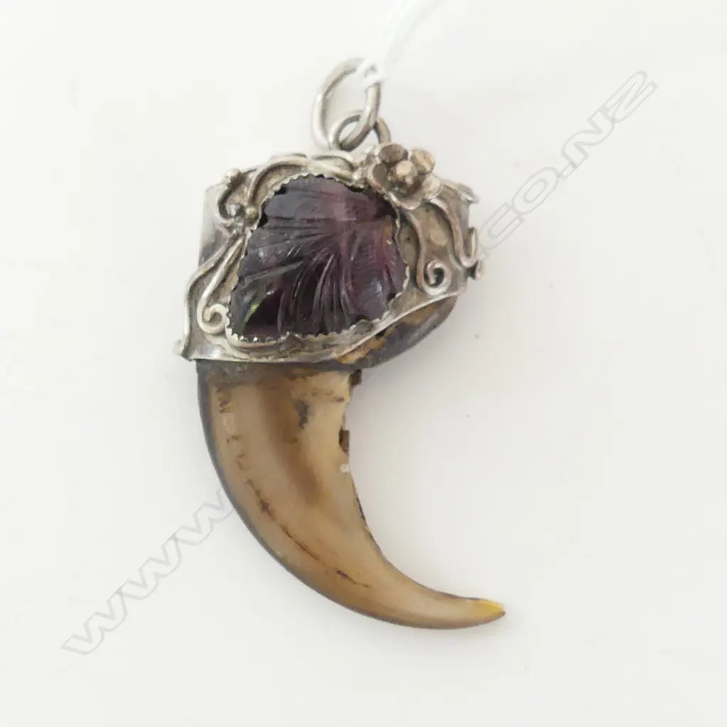 CLAW PENDANT w SILVER MOUNT & AMETHYST H.50mm Image 1++