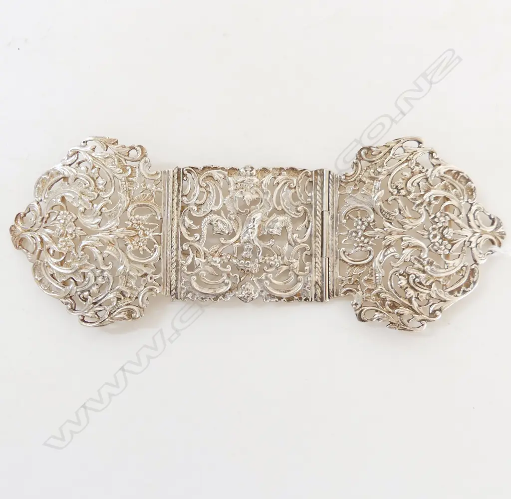 S/SILVER BELT BUCKLE 142GRMS Image 1++