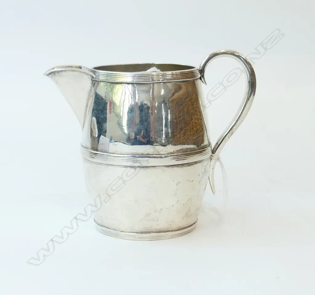GEORGIAN STG SILVER REEDED JUG MAKER’S MARK ONLY B.P ATTRIBUTED TO BENJAMIN PRESTON C.1825 130GRAMS H. 90MM Image 1++
