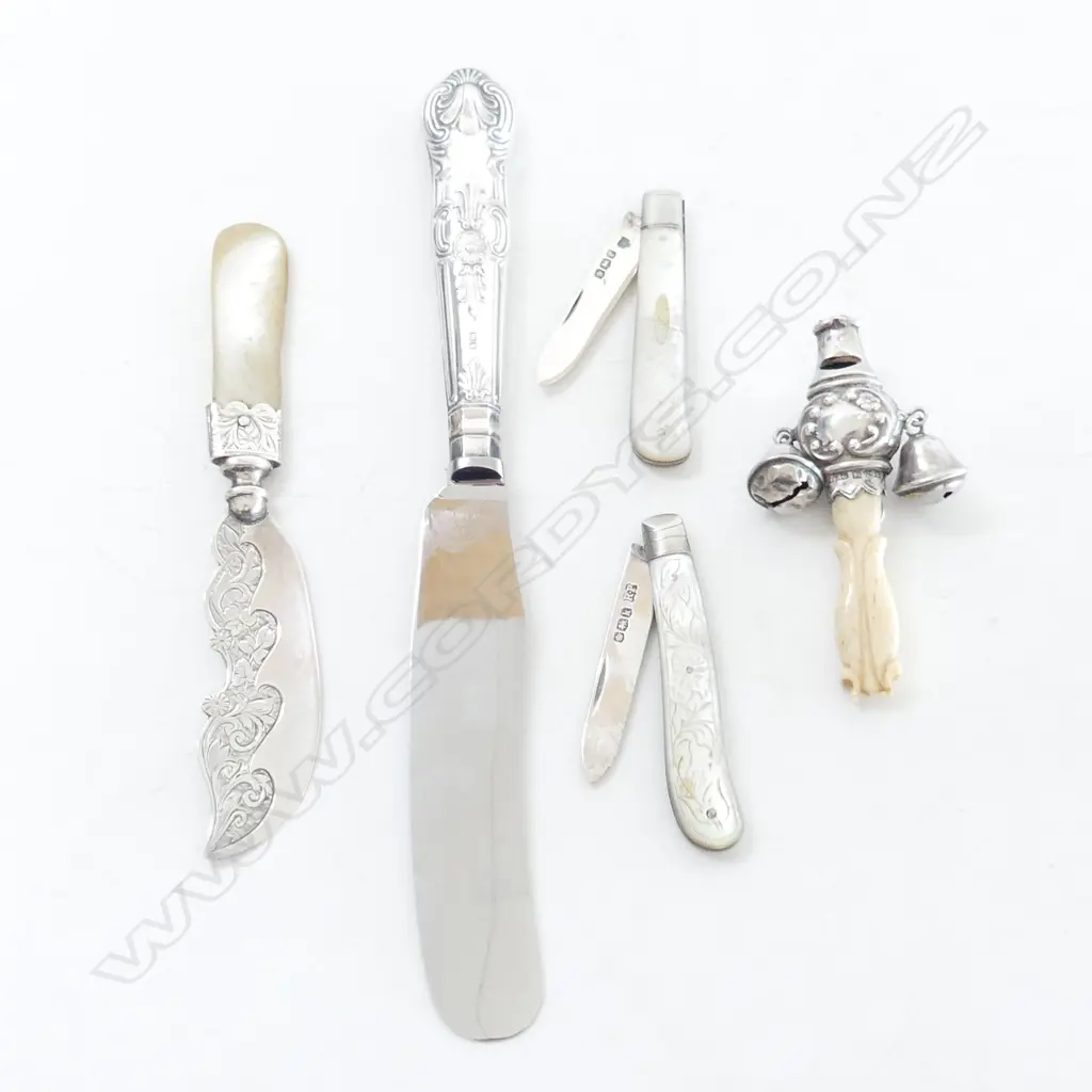2 STG SILVER & MoP FRUIT KNIVES, 2 PCES CUTLERY, BABY RATTLE Image 1++