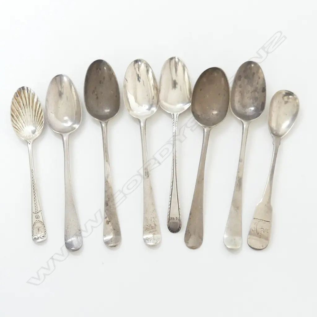 7 ANTIQUE SILVER TEASPOONS GEORGE III IRISH & 1 LONDON 100gms Image 1++
