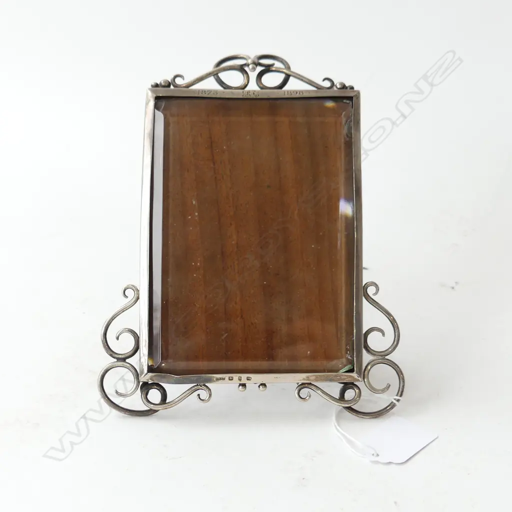 STG SILVER PHOTO FRAME B'HAM 1897 180x145mm 81gm GLASS DAMAGED AND SLIGHT DAMAGE TO FRAME Image 1++