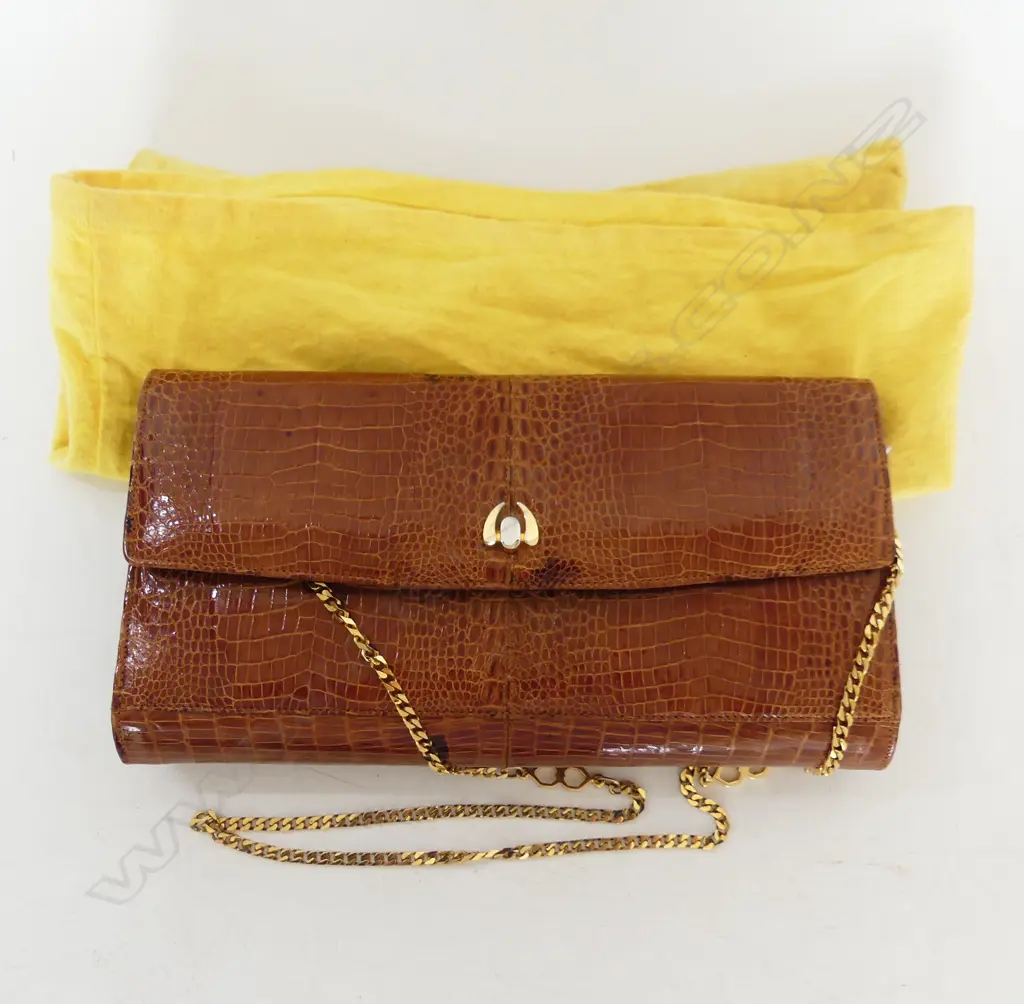 CROCODILE SKIN CLUTCH PURSE L265MM CATCH HAS HAD SOME REPAIRS Image 1++