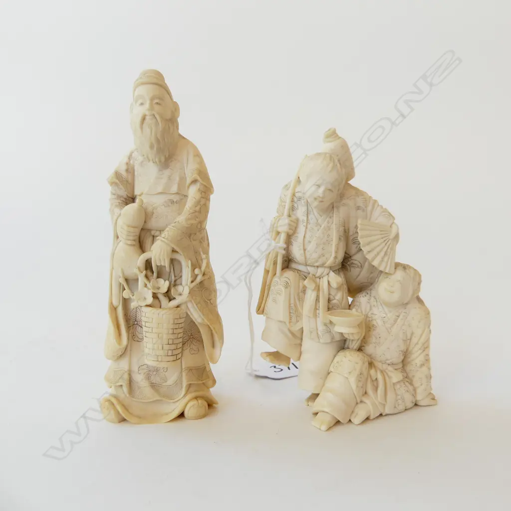 2 SIGNED ORIENTAL IVORY FIGURES H.125mm Image 1++