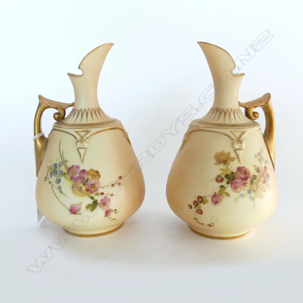 PR ROYAL WORCESTER BISCUIT JUGS, FLORAL DECORATION H.175mm Image 1++