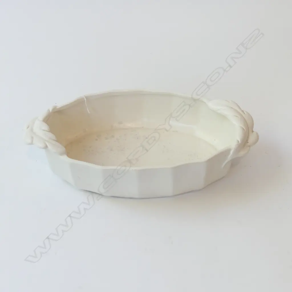 LG WHITE SHORTER & SONS OVAL BOWL #677 L.390mm Image 1++
