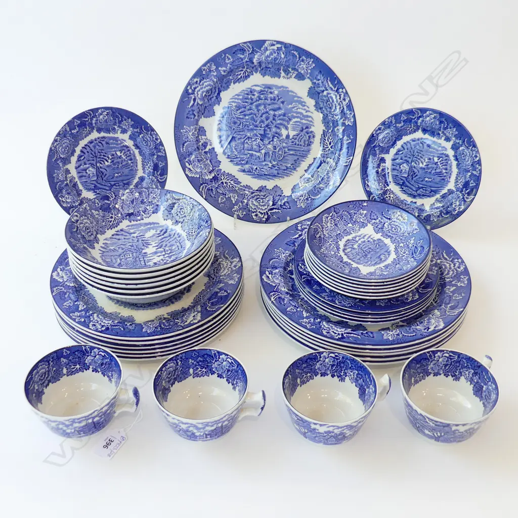 WOODS B/W PART DINNER SERVICE Image 1++