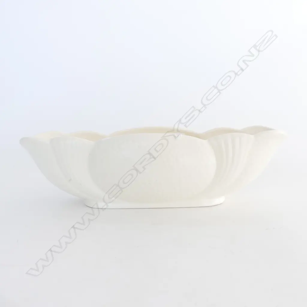 CROWN LYNN WHITE TROUGH VASE L.300mm Image 1++