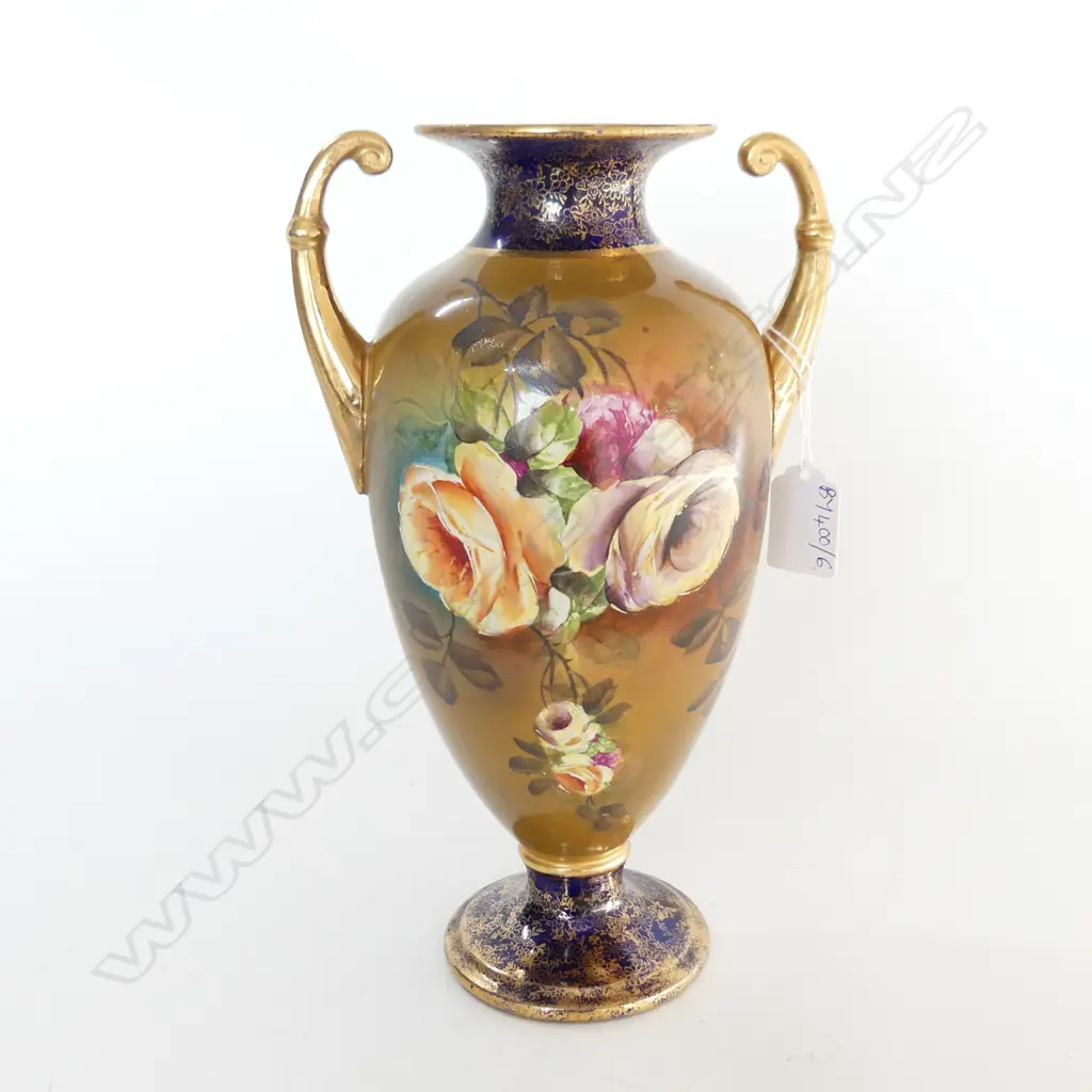 TALL VINTAGE VASE, FLORAL DECORATION H.270mm Image 1++