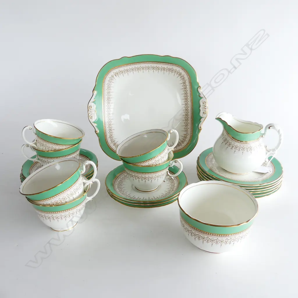 21 PCE ROYAL WORCESTER 'REGENCY' TEA SET RETAILED BY JOHN BATES FOR NZ CENTENNIAL EXHIB. 1940; 6 TRIOS ETC Image 1++