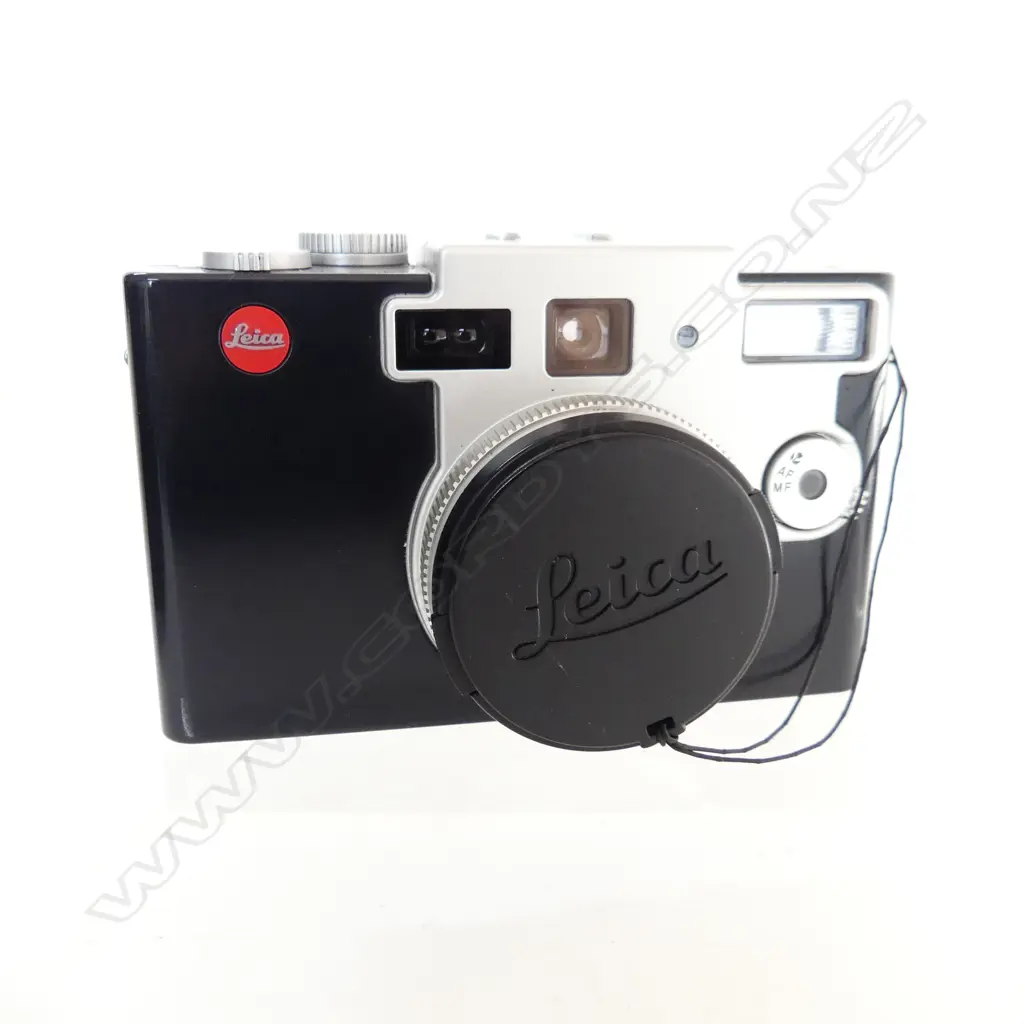 modern LEICA DIGILUX 1 digital CAMERA in original box Image 1++