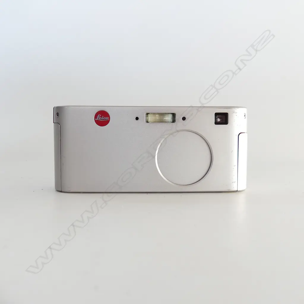 modern LEICA D-LUX 2 DIGITAL CAMERA VARIO EL-MART in original box Image 1++
