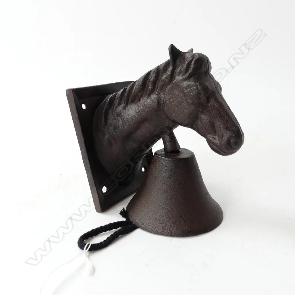 CAST IRON HORSE BELL H.170mm Image 1++