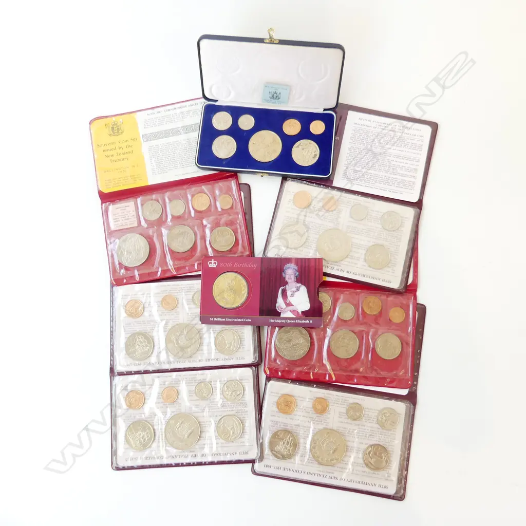 6 UNCERCULATED NZ COIN SETS ROYAL VISIT 1970 50TH ANNIVERSARY QE2 80TH ISSUE Image 1++