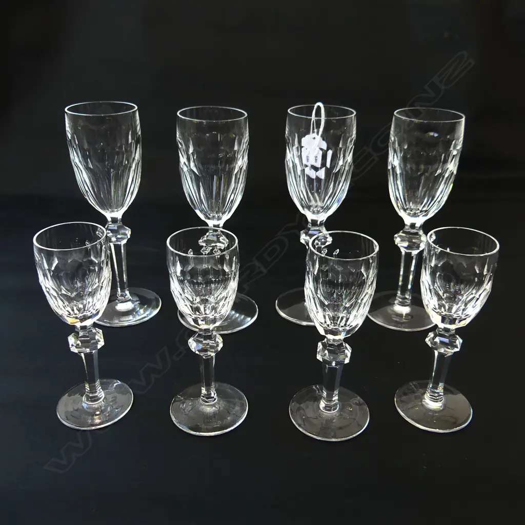 8 WATERFORD CUT CRYSTAL GLASSES “CURRAGHMORE” PATTERN 4 OF EACH SIZE H.160MM & H.115MM Image 1++