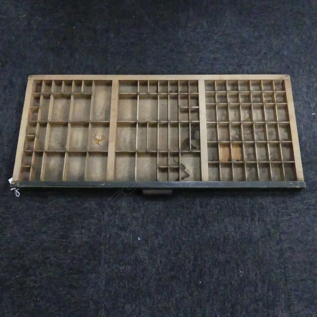 PRINTERS TRAY 830x370mm Image 1++