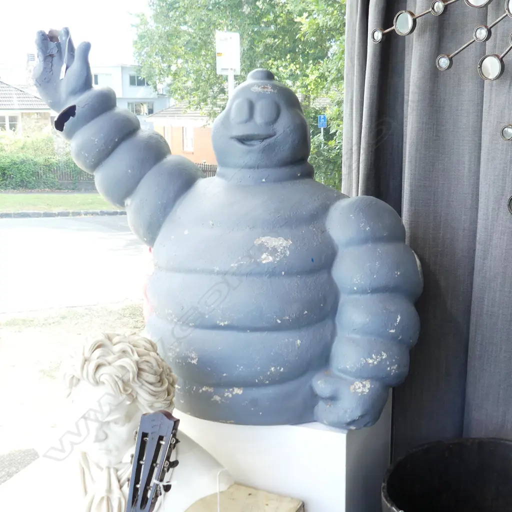 GREY PAINTED FIBREGLASS MICHELIN MAN - FAULTS H700 W900 D600mm Image 1++