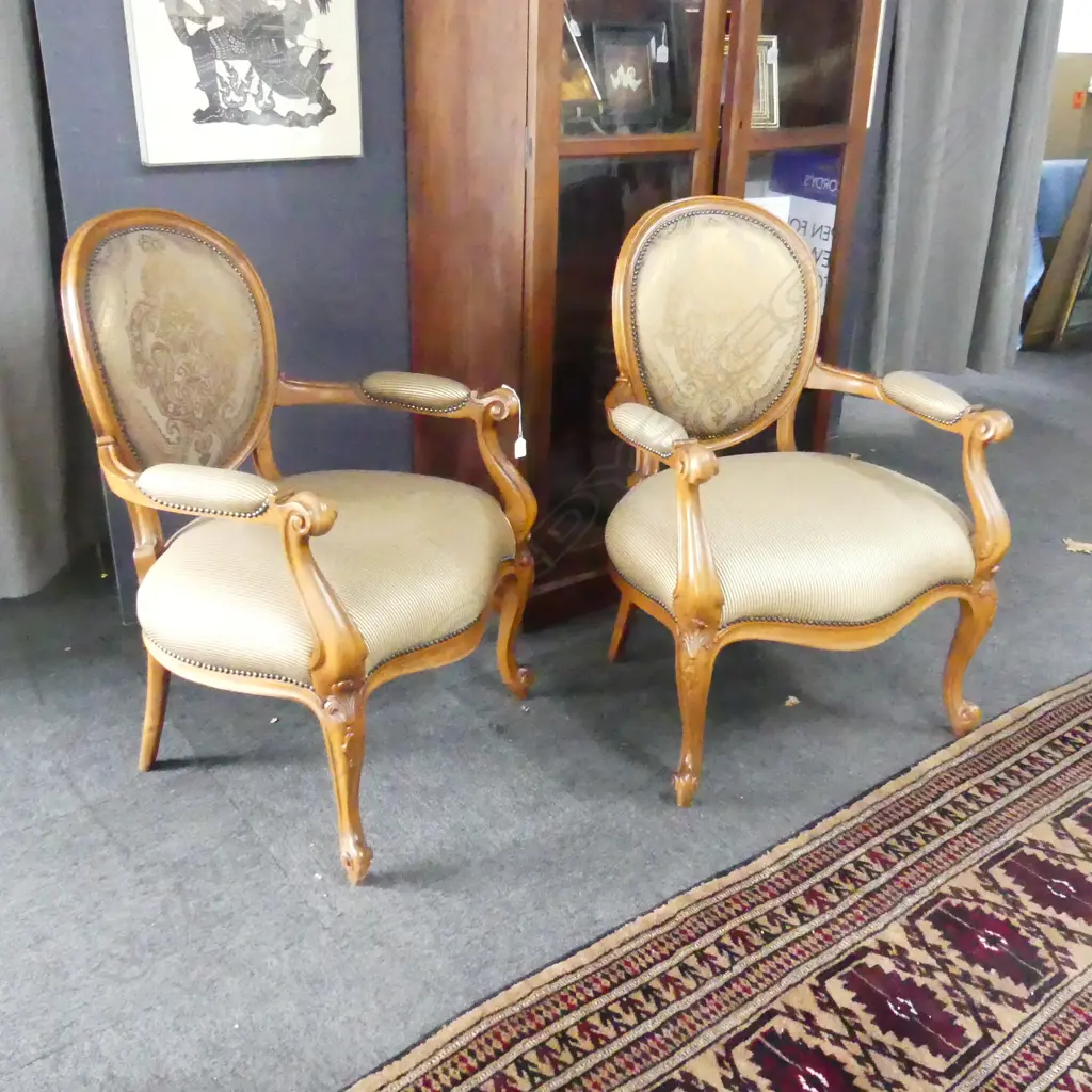 PR FRENCH STYLE CHAIRS Image 1++