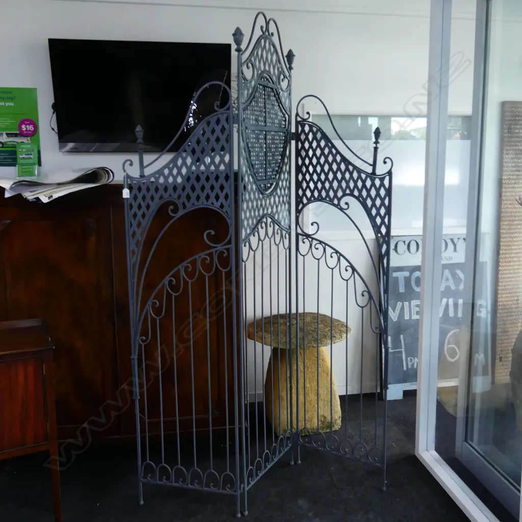 VINTAGE CAST IRON ROOM DIVIDER H.2000mm Image 1++